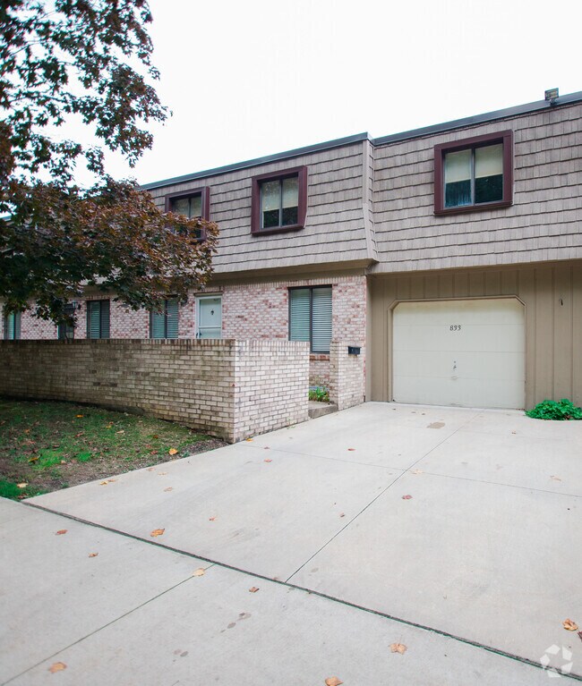 Apartments For Rent in Broadview Heights, OH 232 Rentals