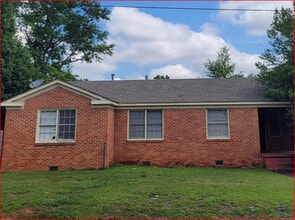 Building Photo - 703 Federal Dr