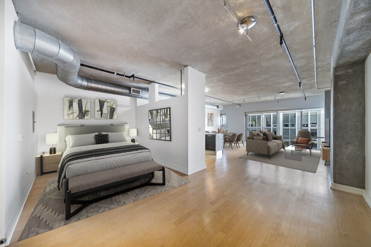 Foto principal - 645 W 9th St