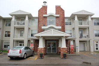Building Photo - 4500-4550 50 Ave