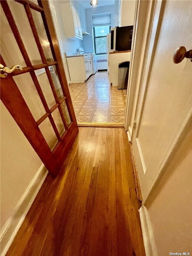 Foto del edificio - 1 Town House Pl