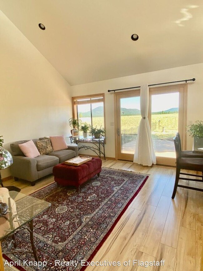 Building Photo - 1 br, 1 bath House - 13677 E Keith Dr