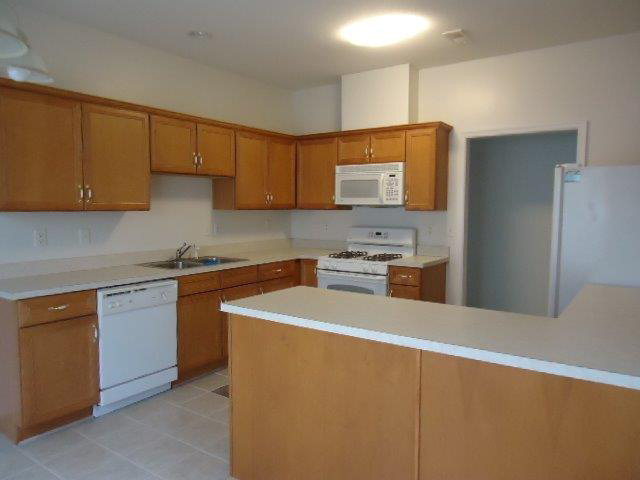 Foto del edificio - 329 Egret Ct