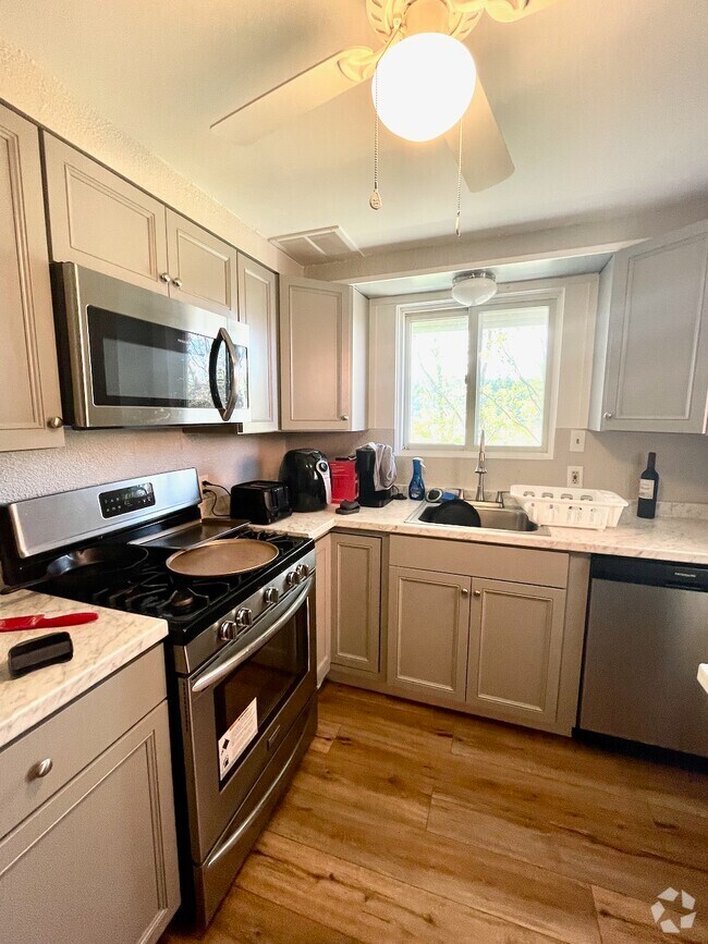 West Homestead Apartments for Rent Homestead, PA 8 Rentals