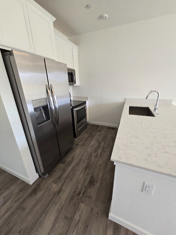 Building Photo - 4370 Timnath Pkwy