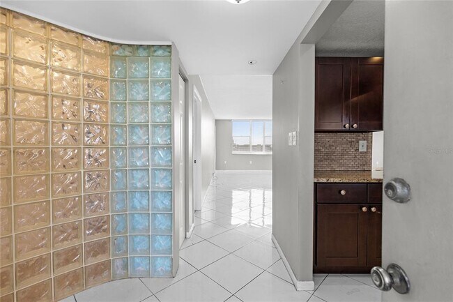 Foto del edificio - 1893 S Ocean Dr