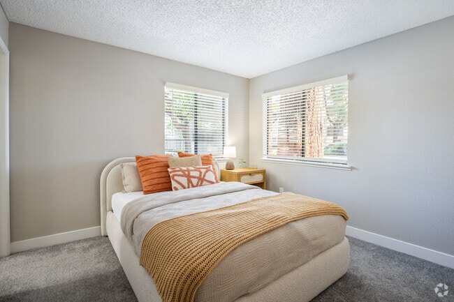 2BR, 2BA - B1 - Austin Commons