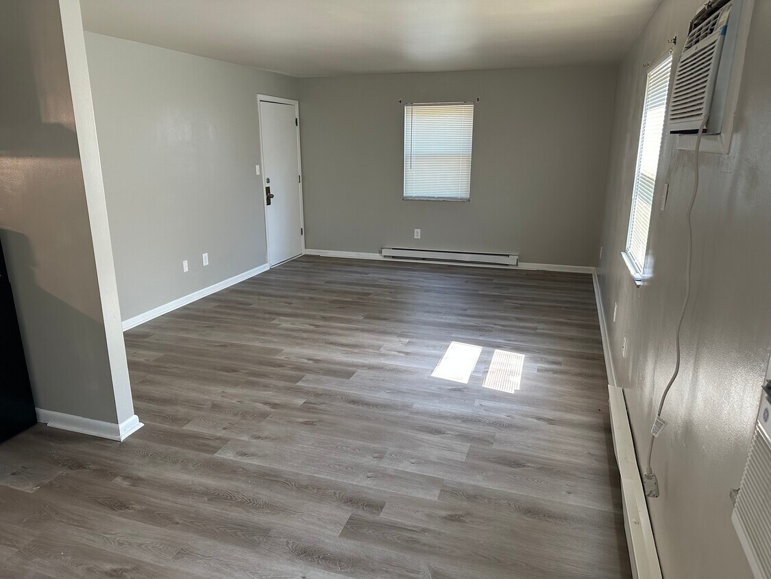 497 S Main St Unit C, Monroe, OH 45050 Apartments in Monroe, OH