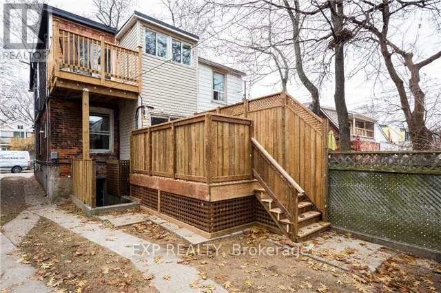 Building Photo - 122 Parkmount Rd