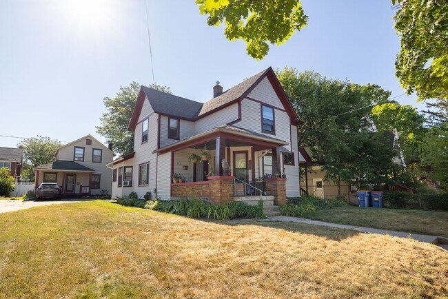 Foto del edificio - 514 Glenwood Ave SE