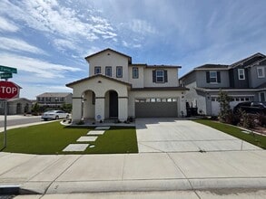 Building Photo - 8358 Akino Ct