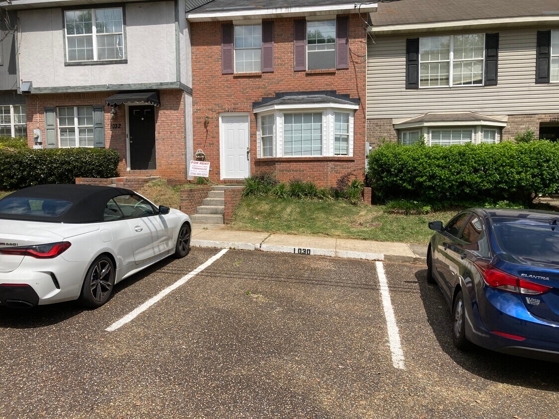 1030 Chinook St, Auburn, AL 36830 Townhome Rentals in Auburn AL