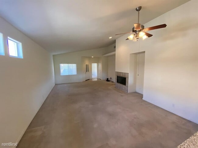 Building Photo - 3 br, 3 bath House - 45521 Big Canyon St