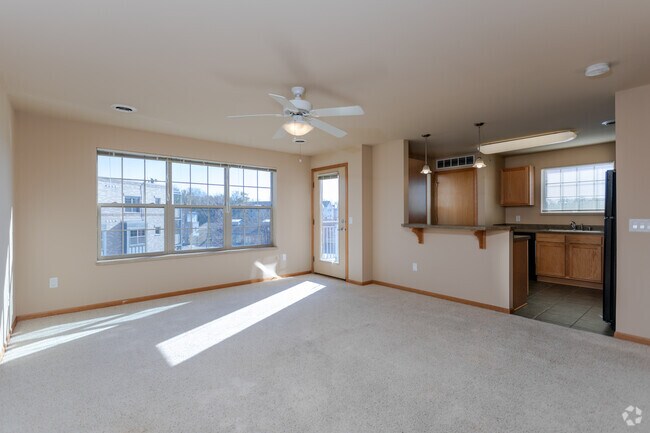 2 habitaciones, 2 baños - 1045 pies cuadrados - Cannery Square Apartments