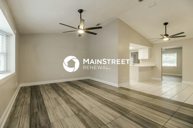 Foto del edificio - 506 Providence Blvd