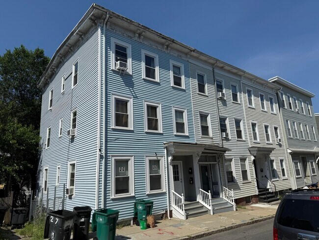 Foto del edificio - 27 Woodward St