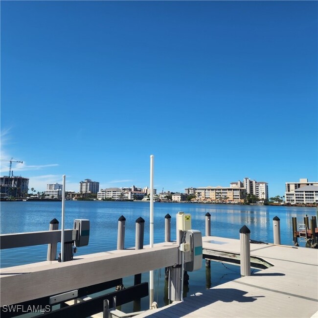 Foto del edificio - 336 Lagoon Ave