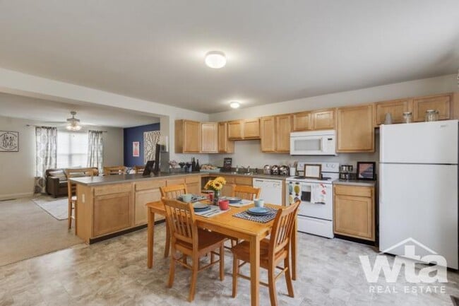 Building Photo - 1 bedroom in SAN MARCOS TX 78666