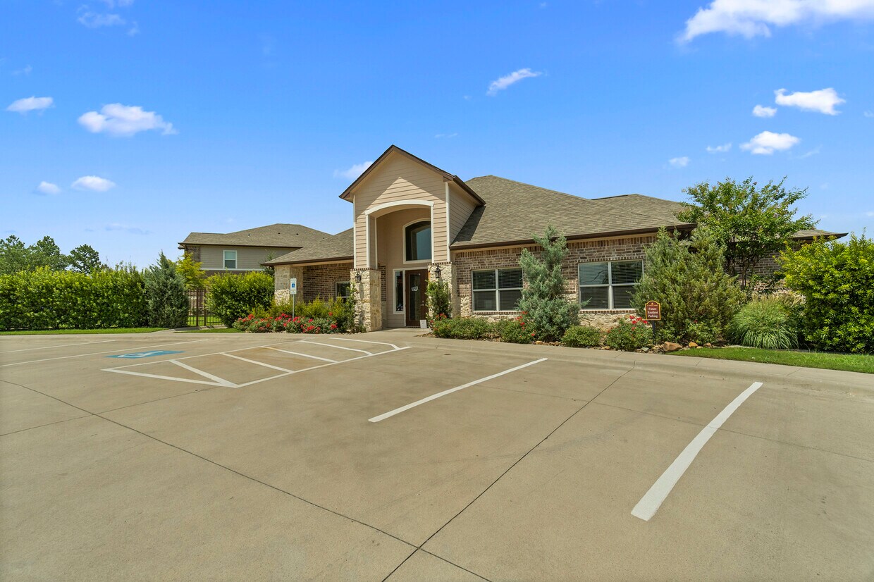 Cypress Creek Apartments 225 Tennison Rd Mount Pleasant, TX