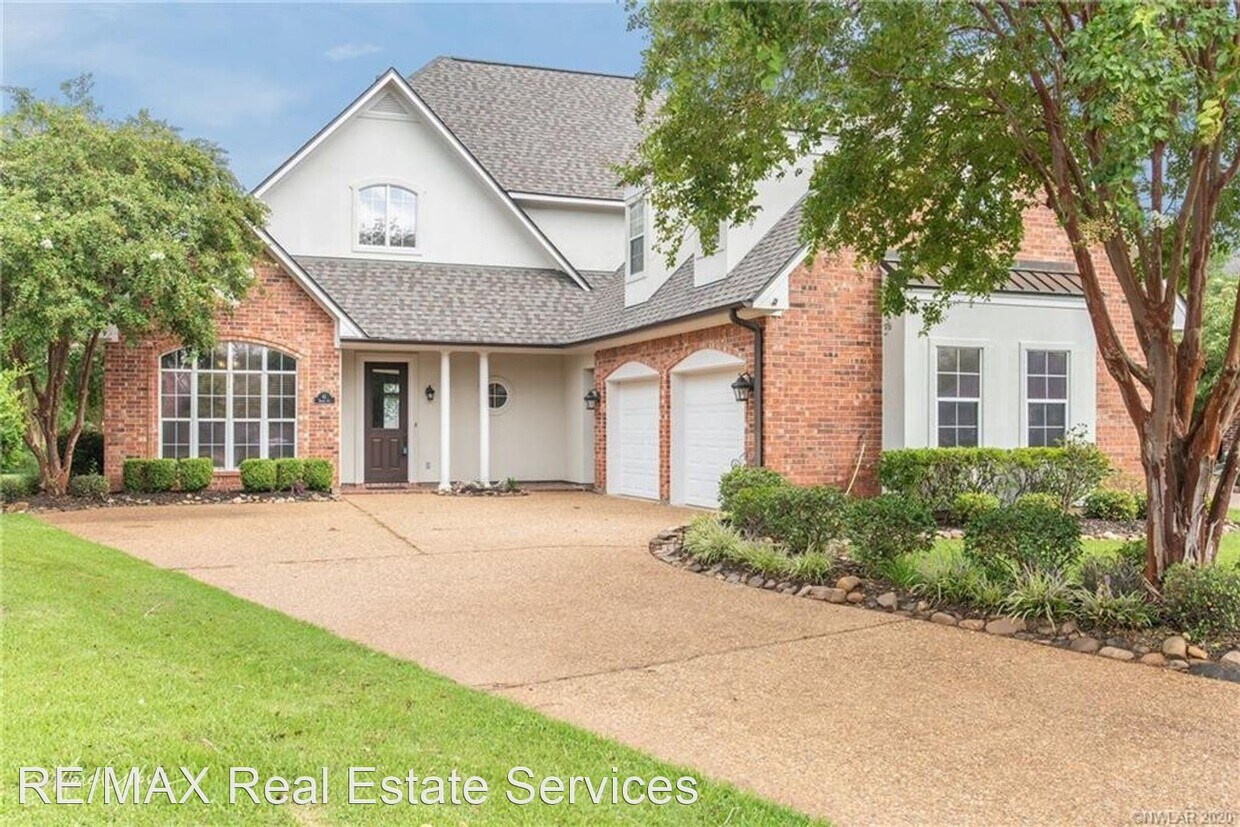 3 br, 2.5 bath House 61 Emory House Rental in Bossier City, LA