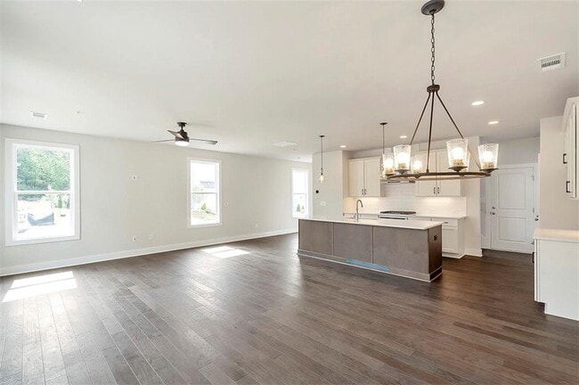Building Photo - 1258 Winterhaven Dr