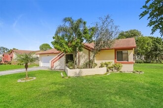 Building Photo - 1013 SW 49th Ave