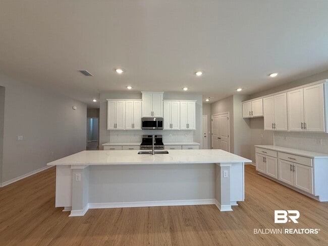 Building Photo - 23903 Dominus Dr