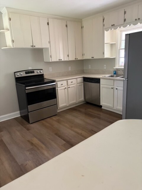 Foto del edificio - 3539 Honeysuckle Rd