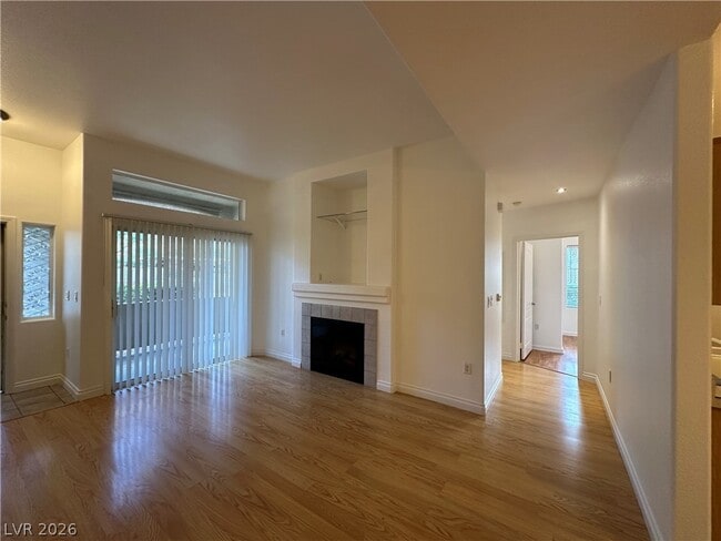 Foto del edificio - 3395 Cactus Shadow St