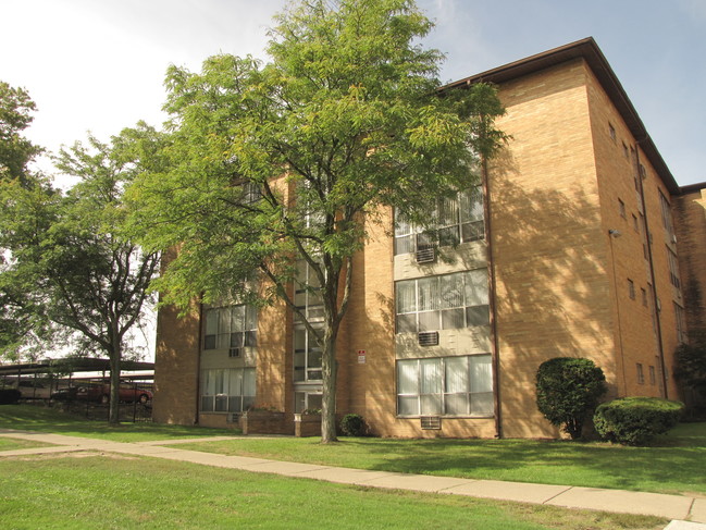 Building Photo - Western Heights Apartments