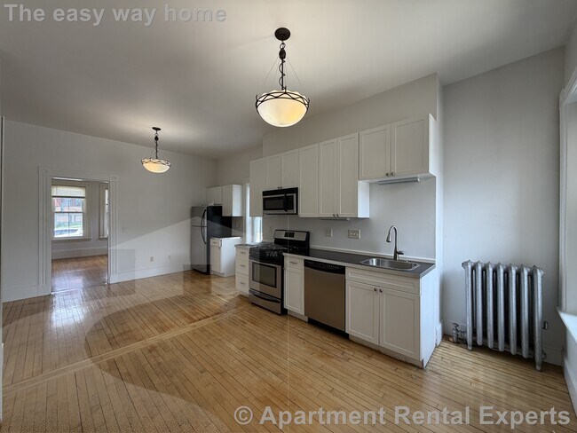 Photo - 41 Laurel St Unit #1 Apartment