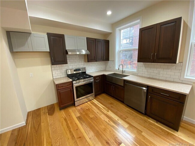 Foto del edificio - 59 Dixwell Ave