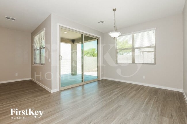 Building Photo - 7200 E Eagle Nest Way