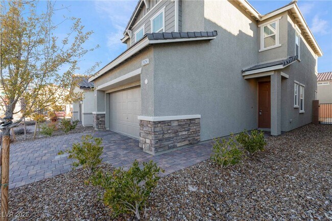 Building Photo - 2824 Mozia Ct
