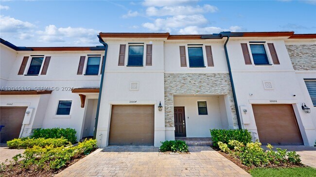 Foto del edificio - 10004 SW 231st Ln