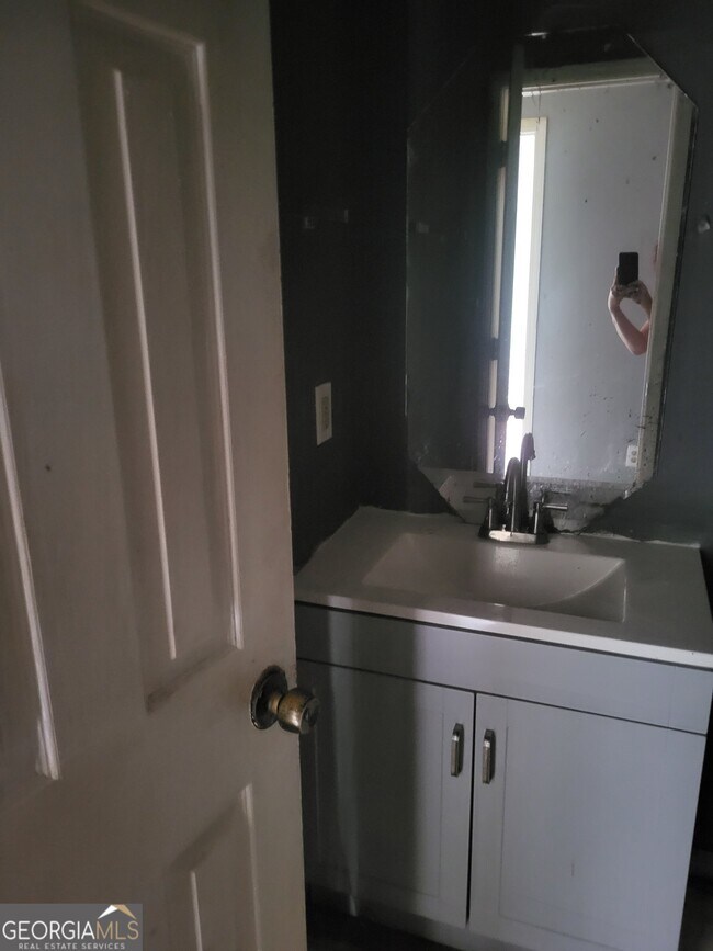 Building Photo - 3920 Boring Rd