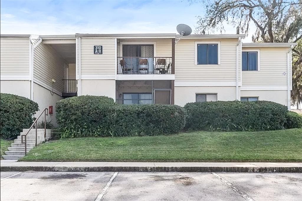 Primary Photo - 310 Cherokee Ct