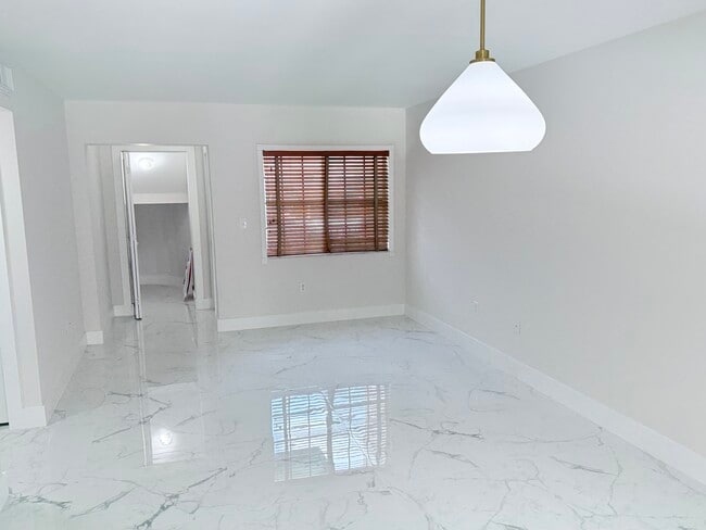 Foto del edificio - 6726 SW 130th Pl