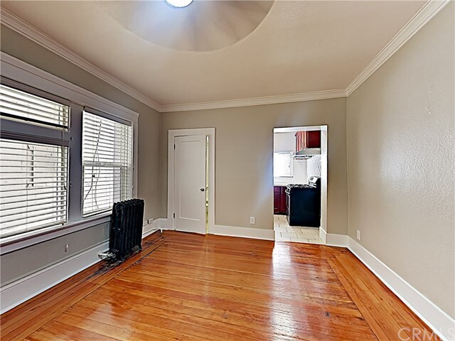 Building Photo - 353 Grand Ave