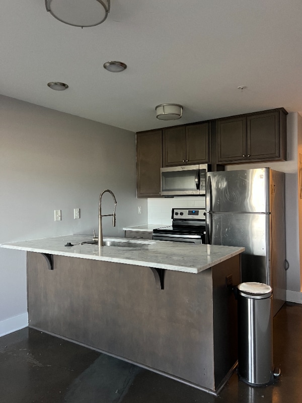 Building Photo - 2507 Clifton Ave