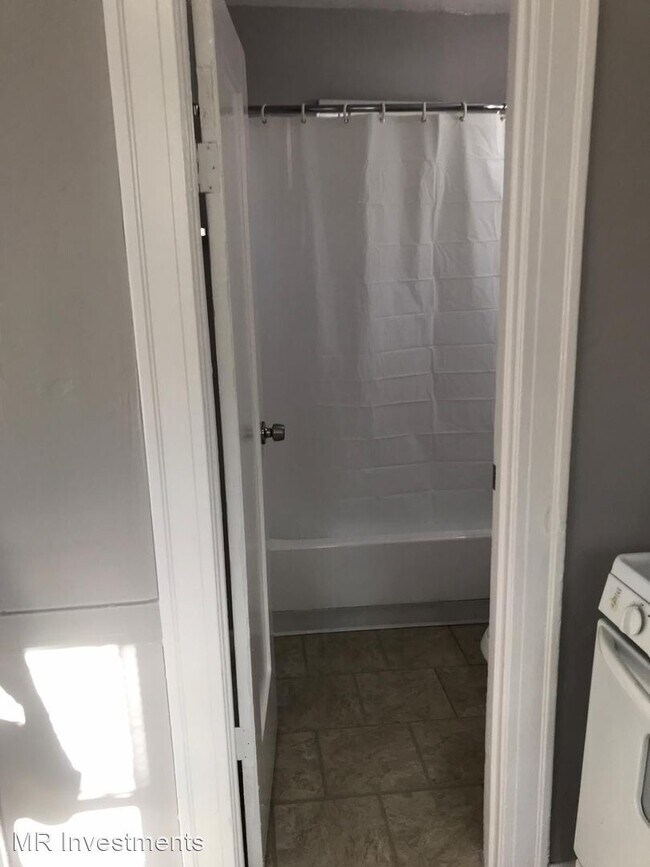 Foto del edificio - 2727 East 4th St