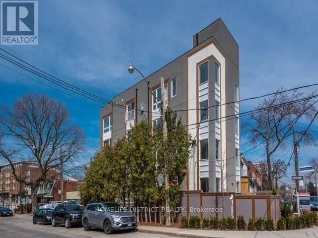 Primary Photo - 243-243 Niagara St