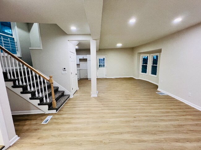 Building Photo - 3029 Woodland Ave