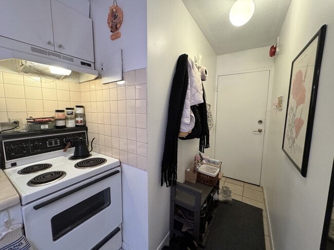 Photo du bâtiment - 198 Dunn Ave