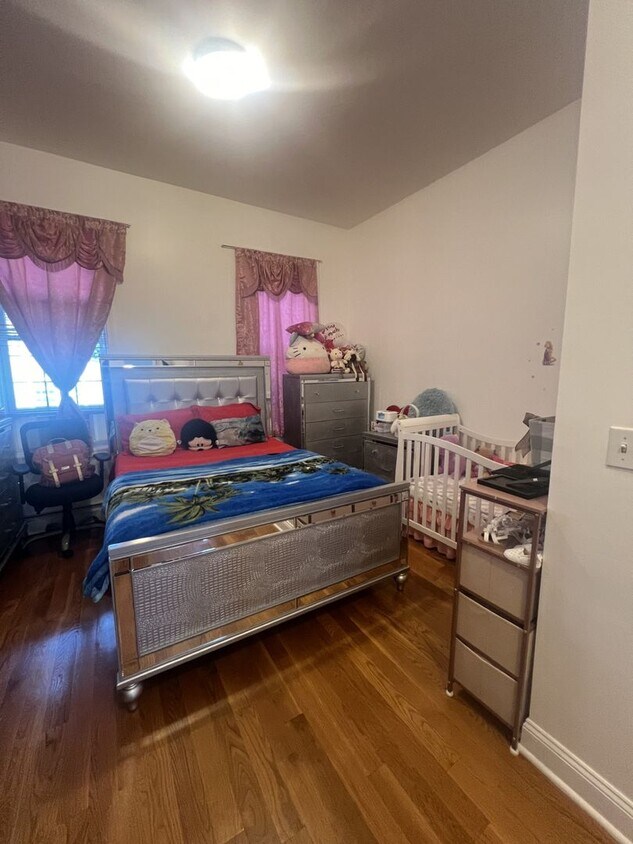 Foto principal - 36 Hawthorne St
