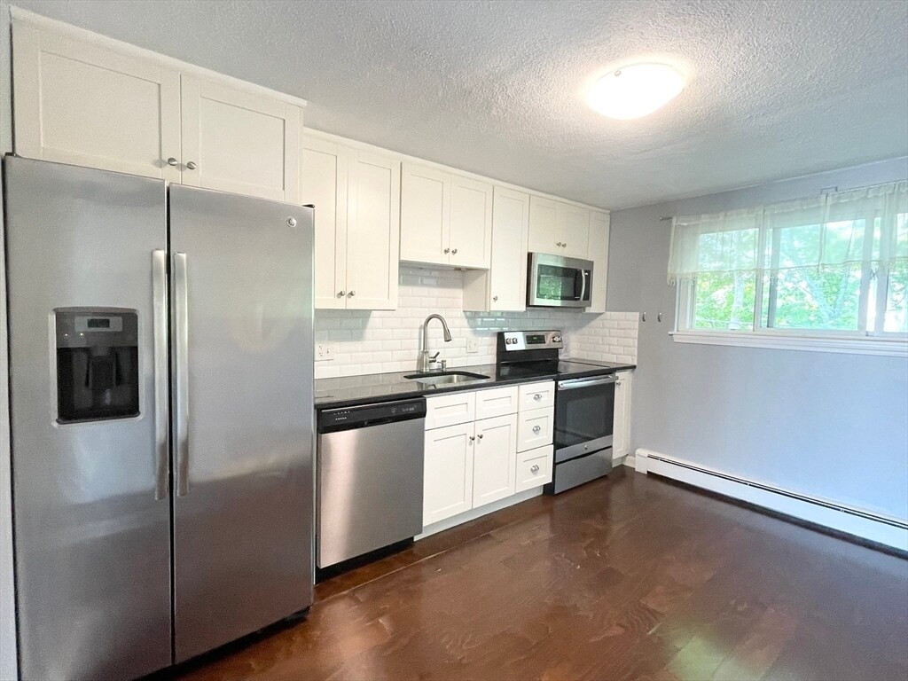 Foto principal - 4 Woodcrest Ct