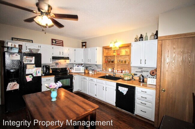 Building Photo - 5 br, 3 bath House - 18135 County Road 5310