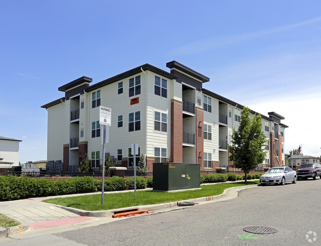 Building Photo - Park Hill 4000