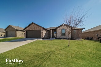 Building Photo - 2537 Doe Run