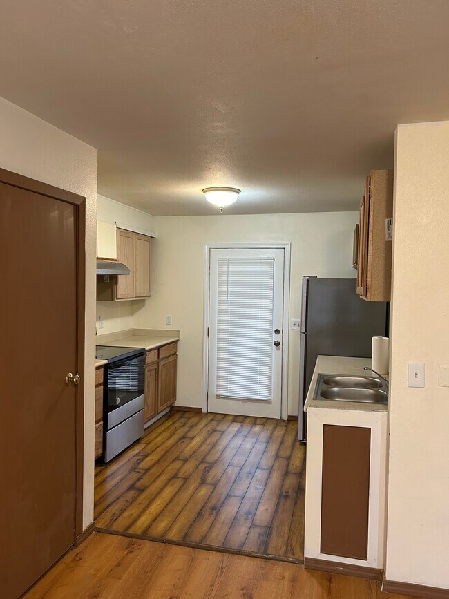 1660 Runge Ave, Blaine, WA 98230 Townhome Rentals in Blaine WA